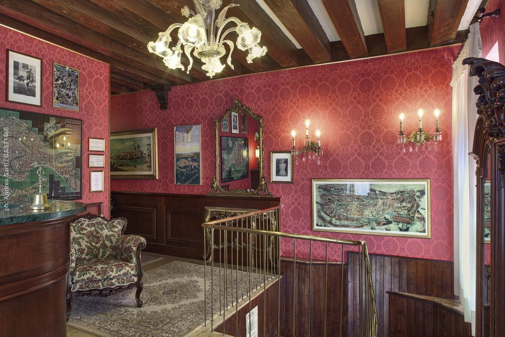 Hotel Galleria Венеция Екстериор снимка